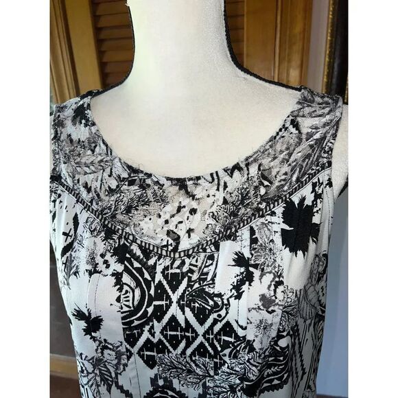 C Est. 1946 Womens Blouse — Medium - Picture 5 of 12